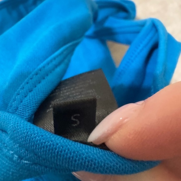 Alphalete Amplify sports bra size small - Picture 5 of 5